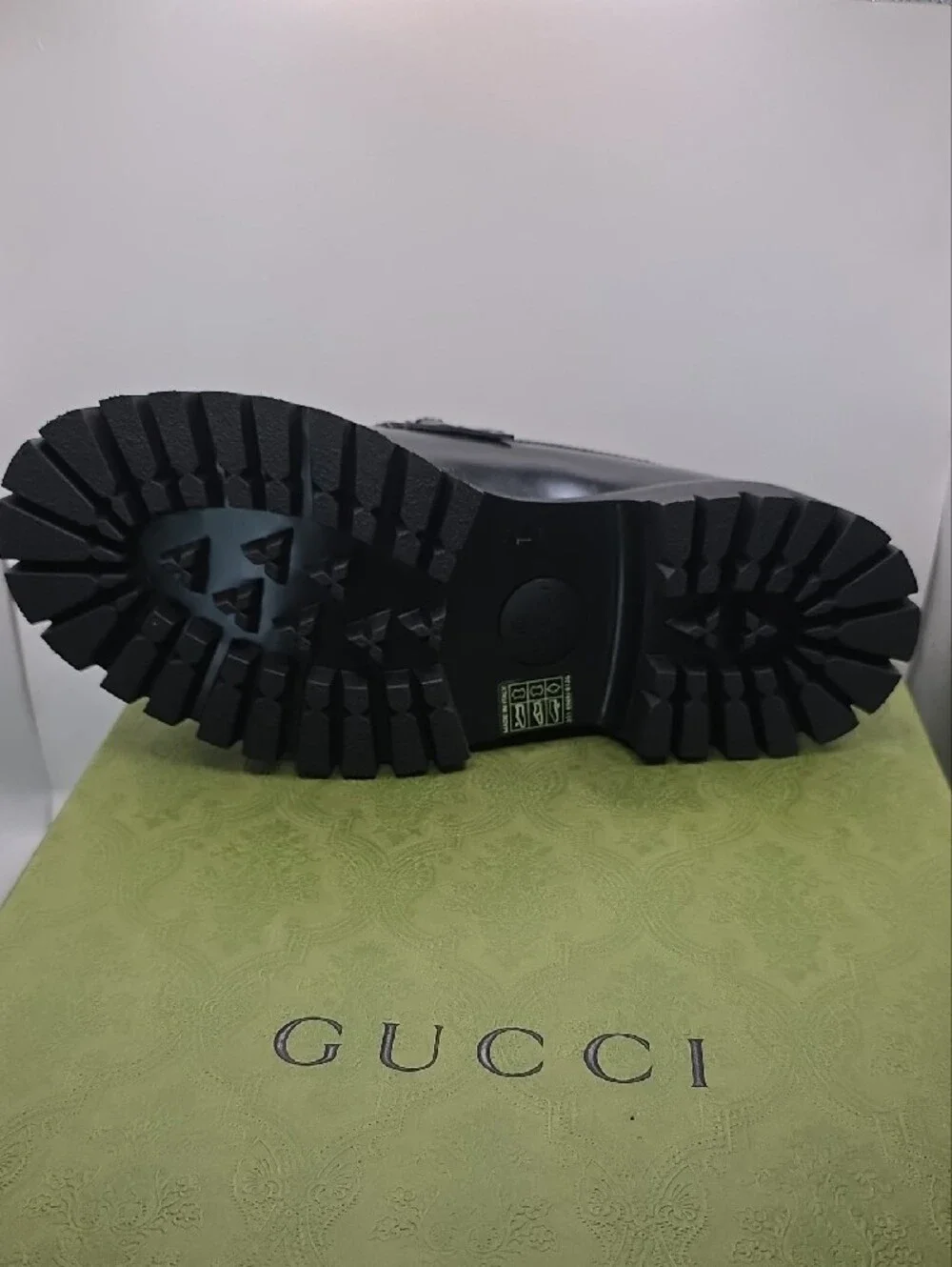 Gucci Black Patent Leather Platform Chain Loafers